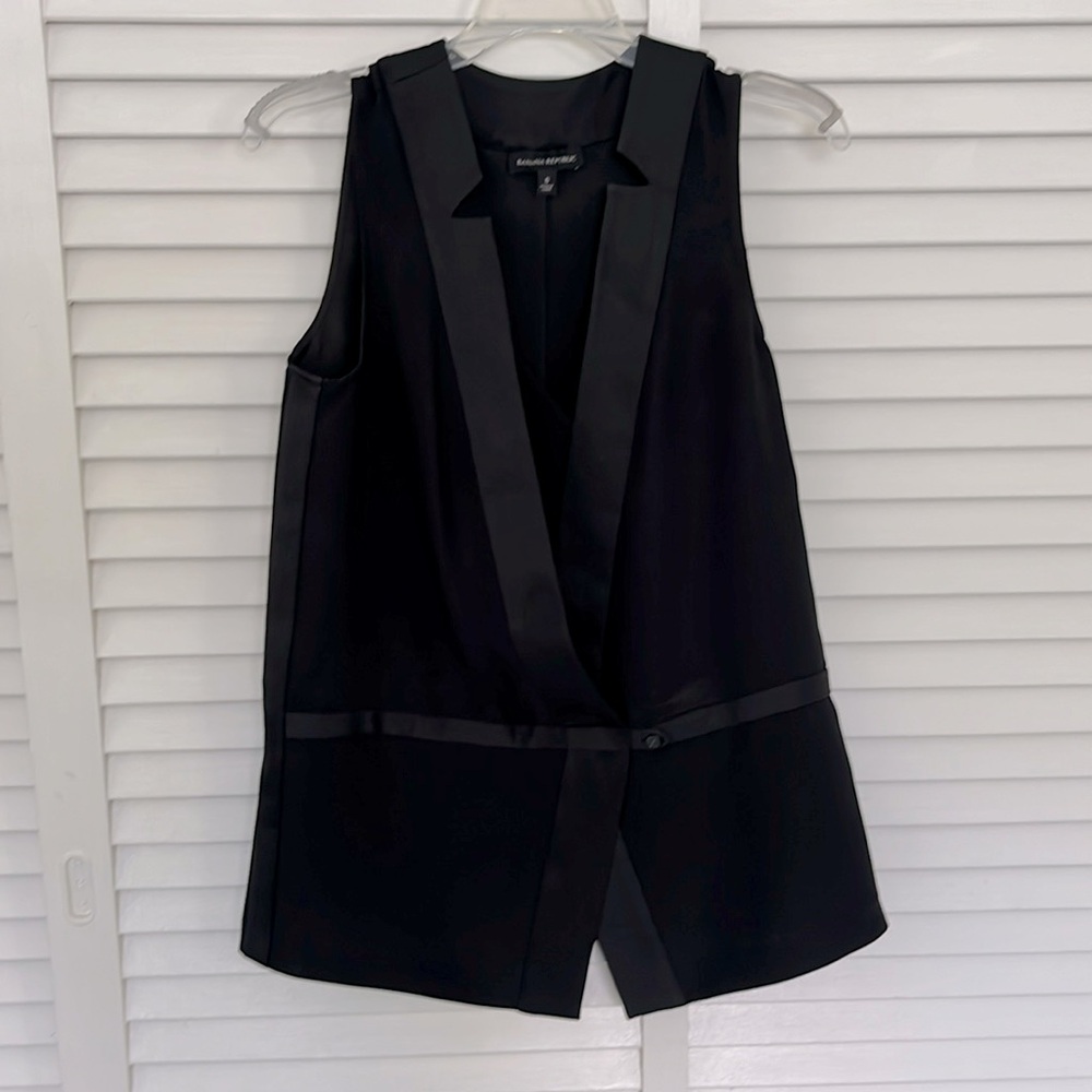 Banana Republic Black Tuxedo Vest - Picture 1 of 4